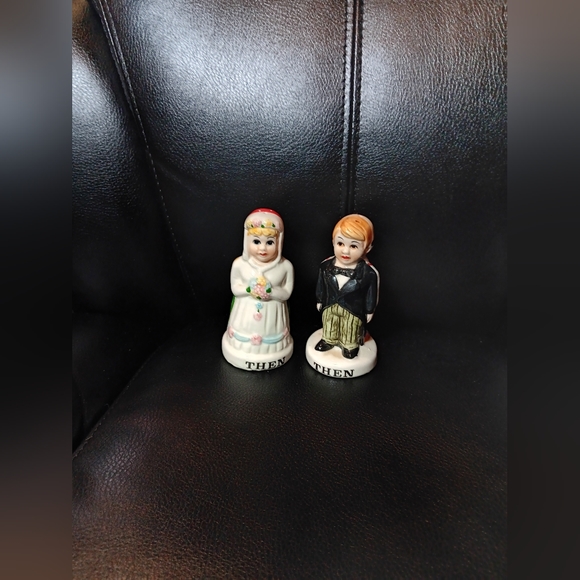 1960's Now and Then salt pepper shakers - Picture 5 of 10